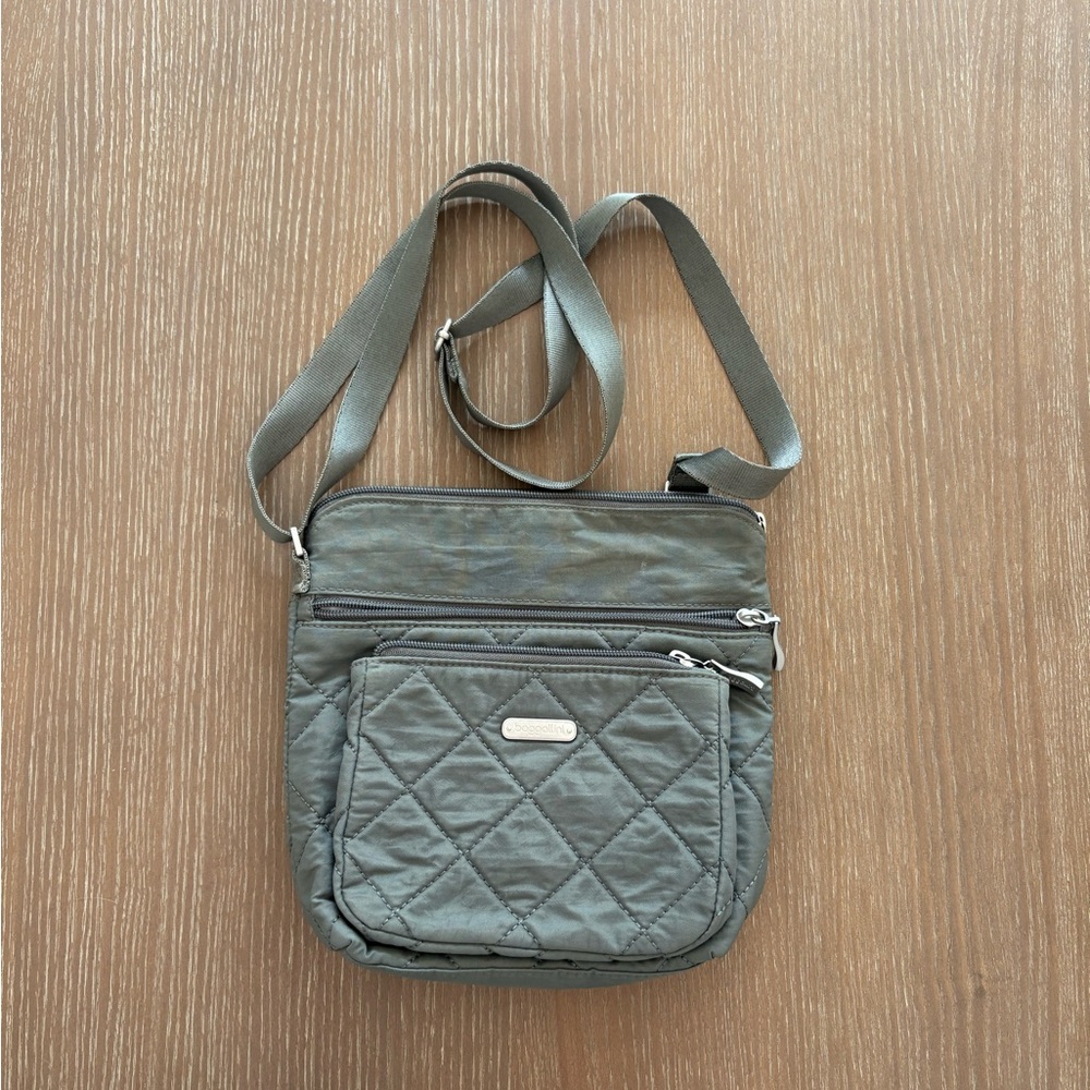 Baggallini Quilted Green Crossbody Bag